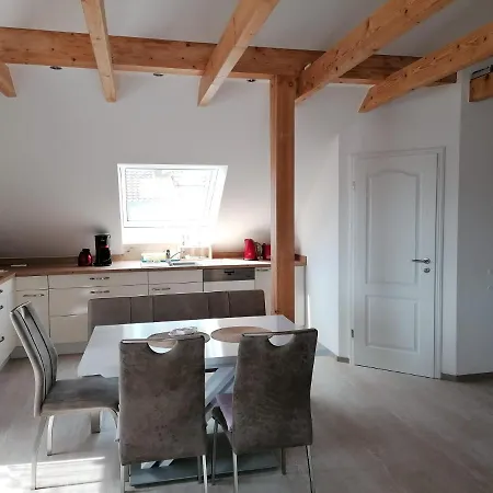 Störmthaler Apartment Grosspoesna